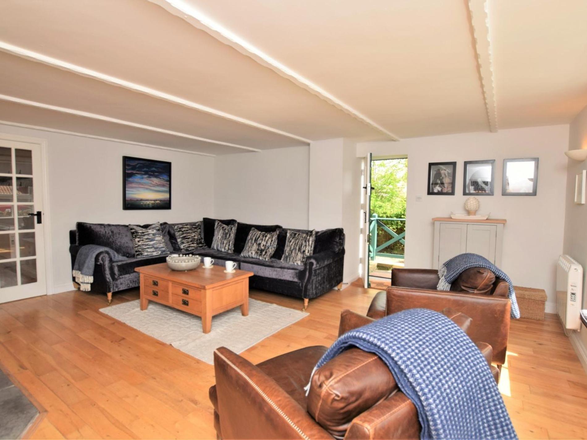 3 Bed In Bamburgh 87918 Villa Exterior photo