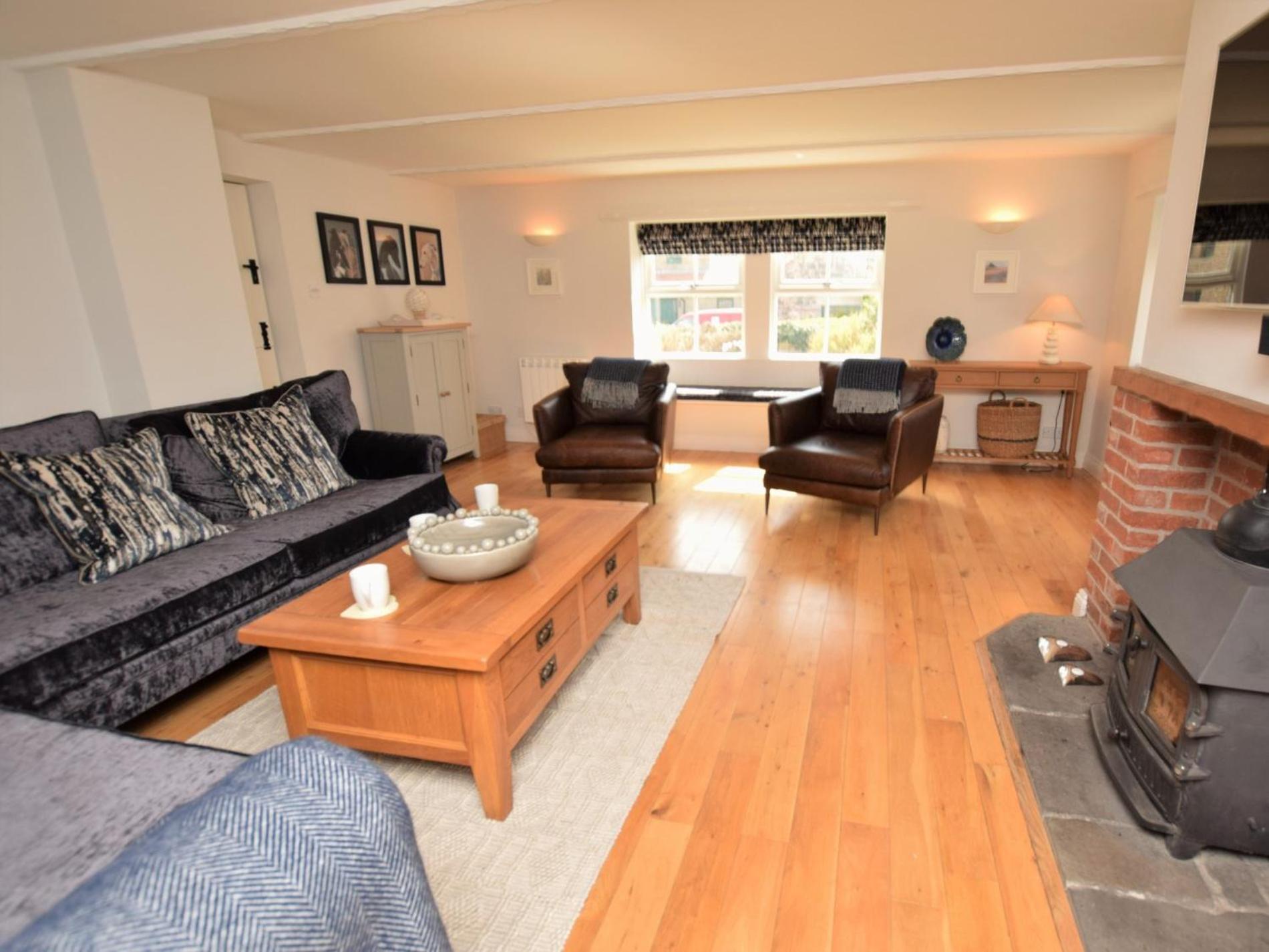 3 Bed In Bamburgh 87918 Villa Exterior photo